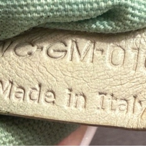 Celine bird face novelty coin pouch (authentic) EUC - Picture 6 of 6